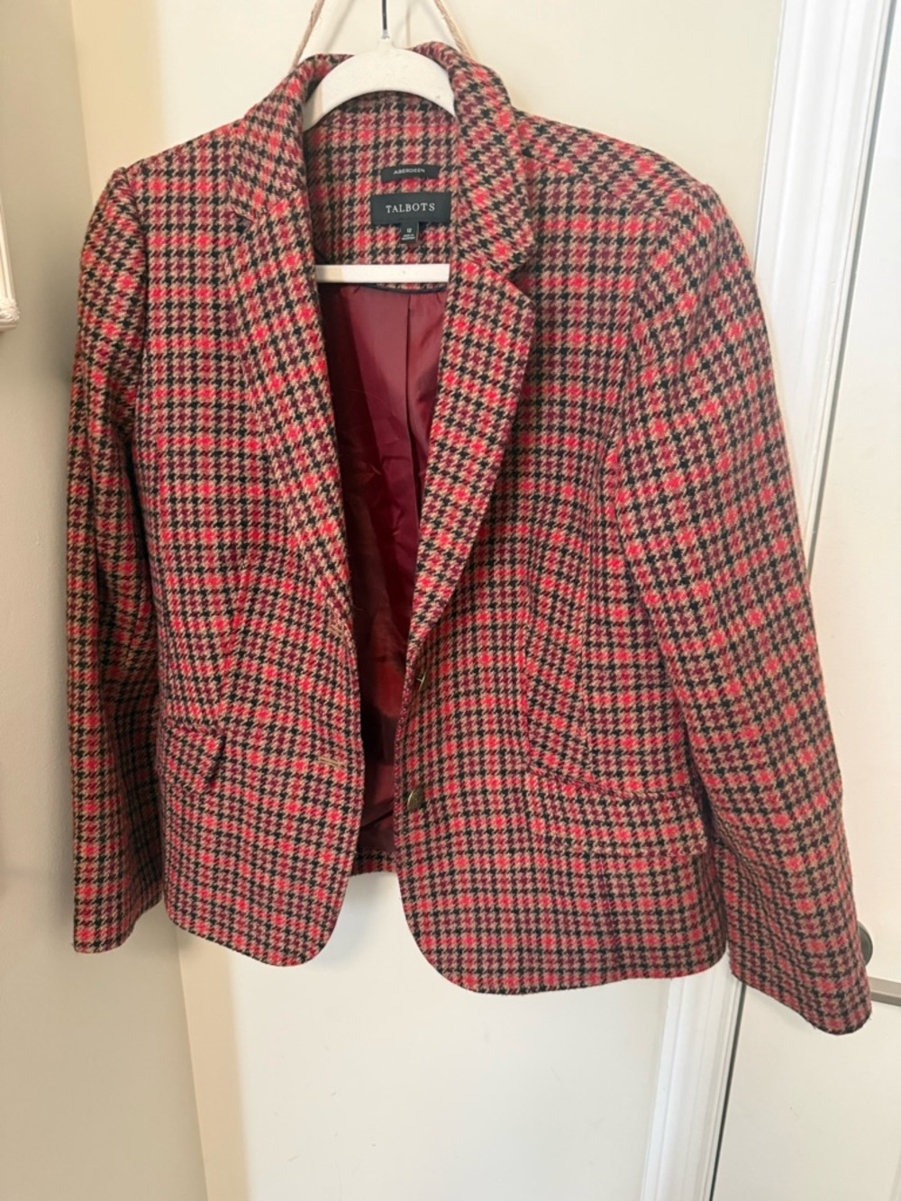 Talbots Red and Black Aberdeen Plaid Wool-Blend Blazer